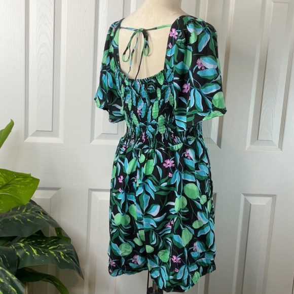 Ava & Viv Women's Flutter Short Sleeve Smocked Mini Romper Size XXL - Picture 9 of 11